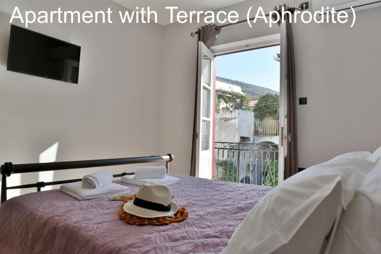 Hydra Port Apartments Exterior foto